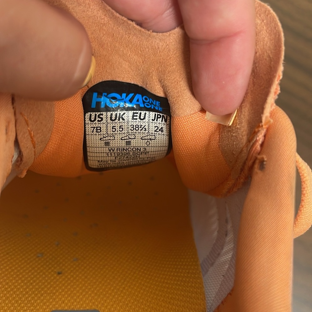 Hoka Rincon 3 - Picture 2 of 3